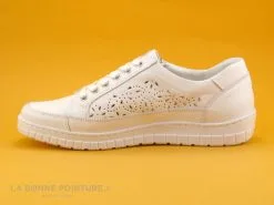 Moran's Morans KIPAR Blanc - Basket Mode Femme Cuir Blanc - Perforations 9 Moran's Morans KIPAR Blanc - Basket Mode Femme Cuir Blanc - Perforations -Botte Pluie Neige Soldes cd24607c73b9e66c561f35ea11d5d5ef img 5931.jpg 166682