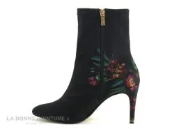 Tamaris 1-25370-23 Black Flower - Bottine Fleurie Talon Haut -Botte Pluie Neige Soldes cd24607c73b9e66c561f35ea11d5d5ef img 7398.jpg 139650